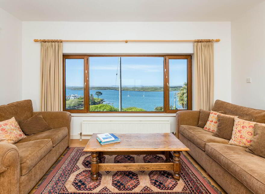 Ard Aoibhinn, Cove Hill, Baltimore, P81VY00