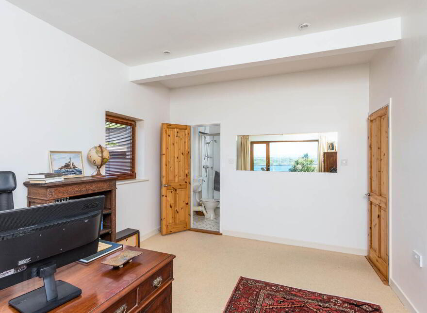 Ard Aoibhinn, Cove Hill, Baltimore, P81VY00