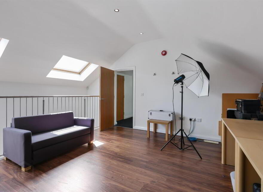 The Mews, Greenwood Manor, Greenwood Avenue, Belfast, BT4 3JJ