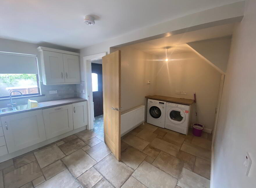 22 Broom Drive, Fivemiletown, BT75 0QB