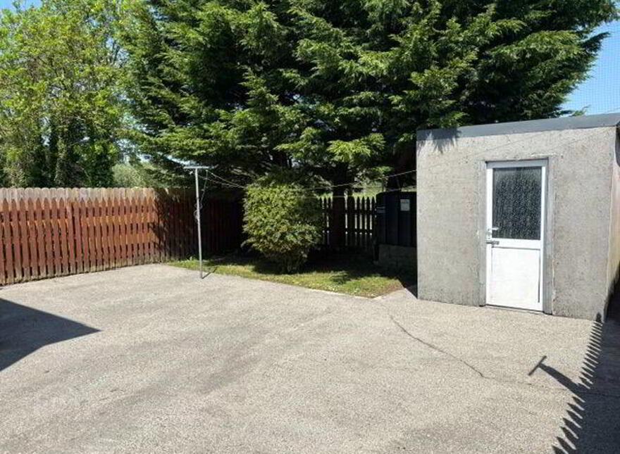 17 Abbey Vale, Ballyhaunis, F35A584
