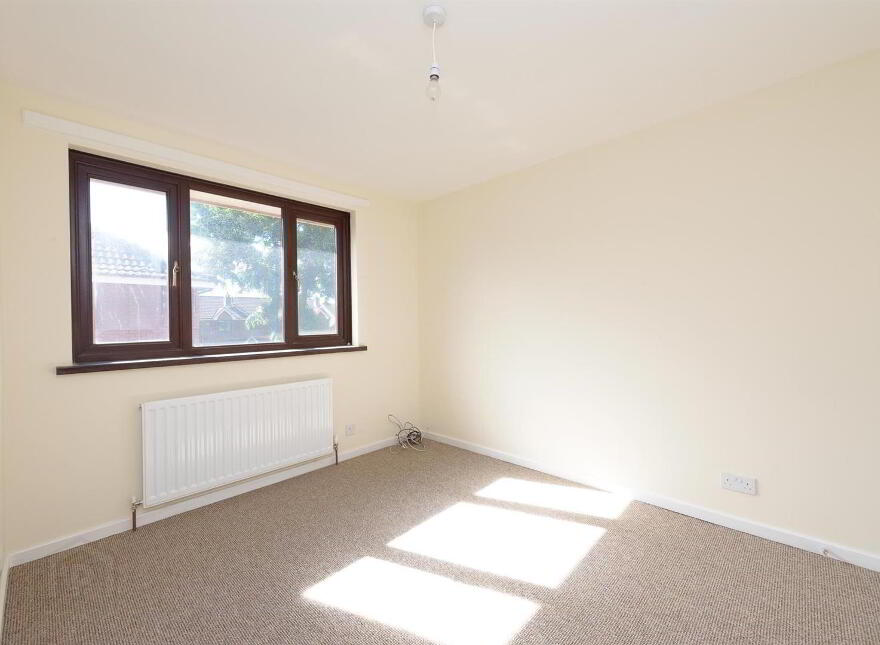 4 Sycamore Grove, Belfast, BT4 2RB