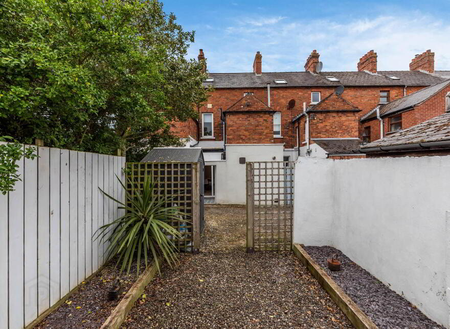 41 Belmont Church Road, Ballyhackamore, Belfast, BT4 3FF
