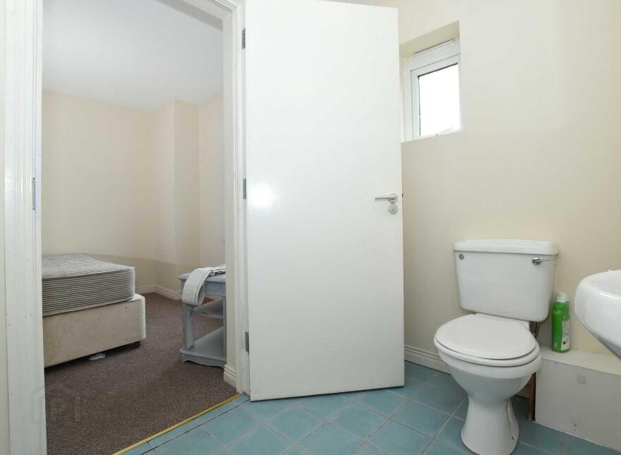 22 Clarence House, Bangor, BT19 7AR