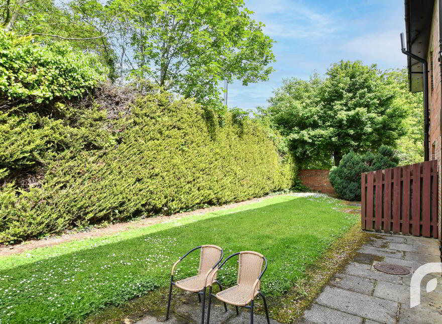 7 Railway Court, Jordanstown, Newtownabbey, BT37 0QZ