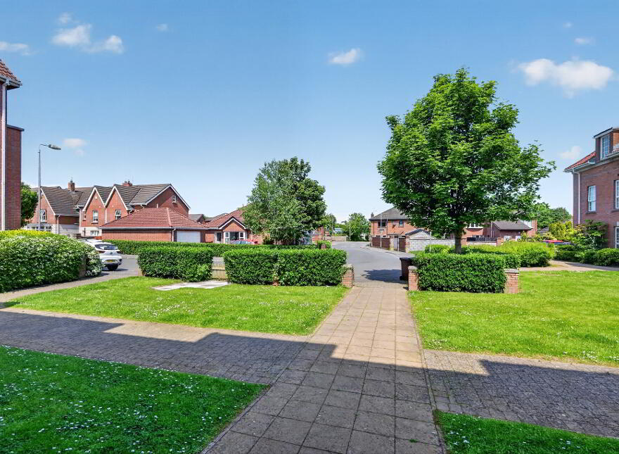 4B The Demesne, Carryduff, BT8 8GW