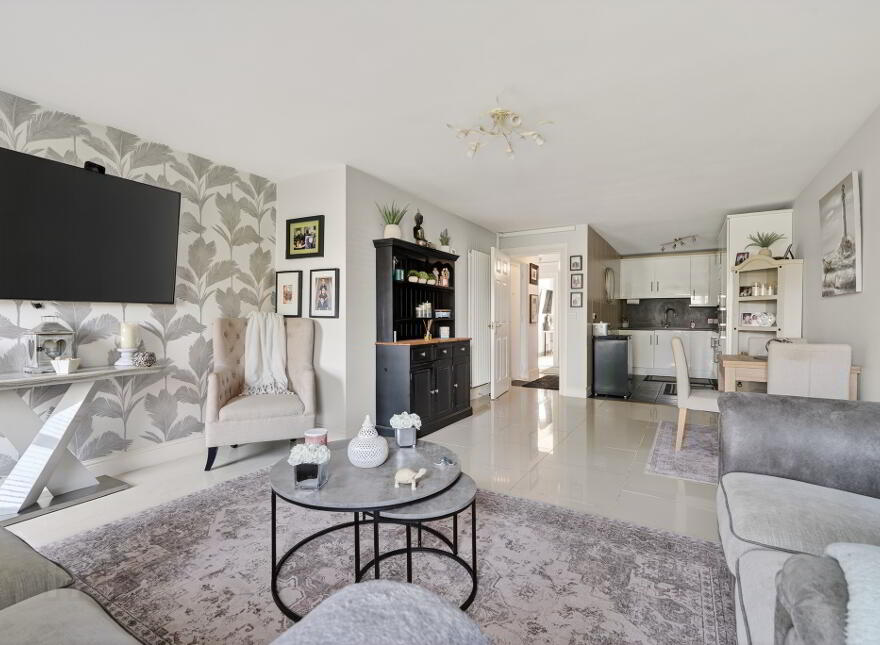 4B The Demesne, Carryduff, BT8 8GW