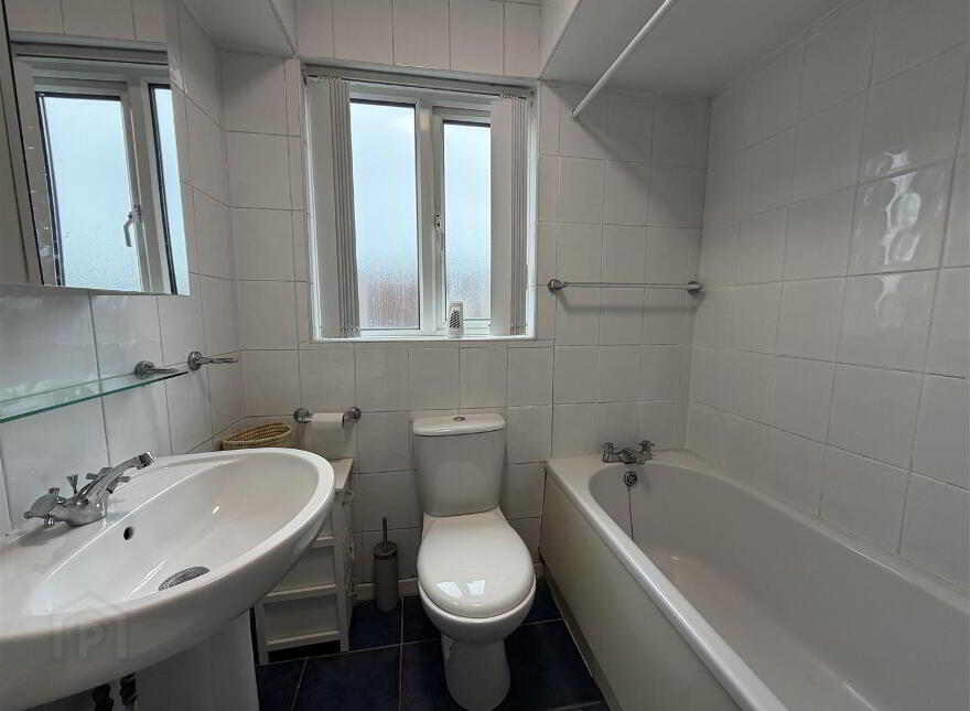 39B Carnbrae Park, Castlereagh, Belfast, BT8 6TP
