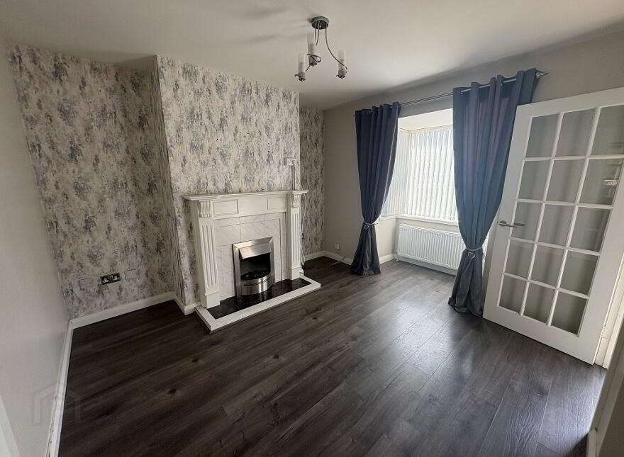 5 Chestnut Grove, Strabane, BT82 9FA