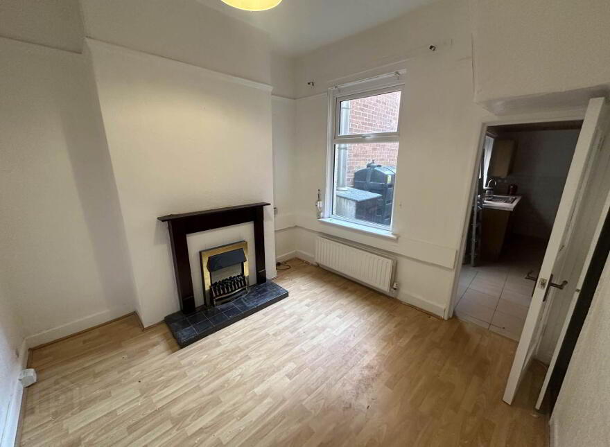 16 Nansen Street, Falls Road, Belfast, BT12 6AT