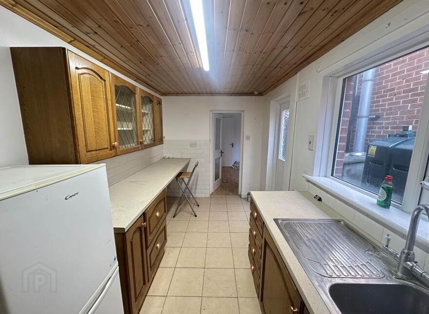 16 Nansen Street, Falls Road, Belfast, BT12 6AT