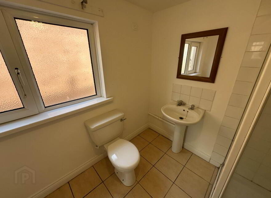 16 Nansen Street, Falls Road, Belfast, BT12 6AT