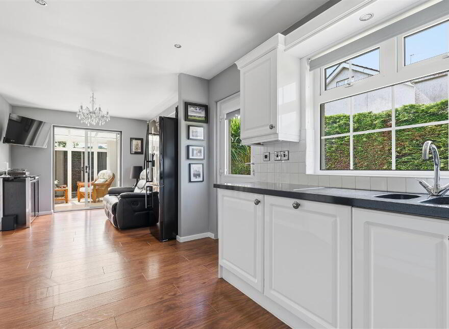 11 Rockmount Close, Saintfield, BT24 7AW
