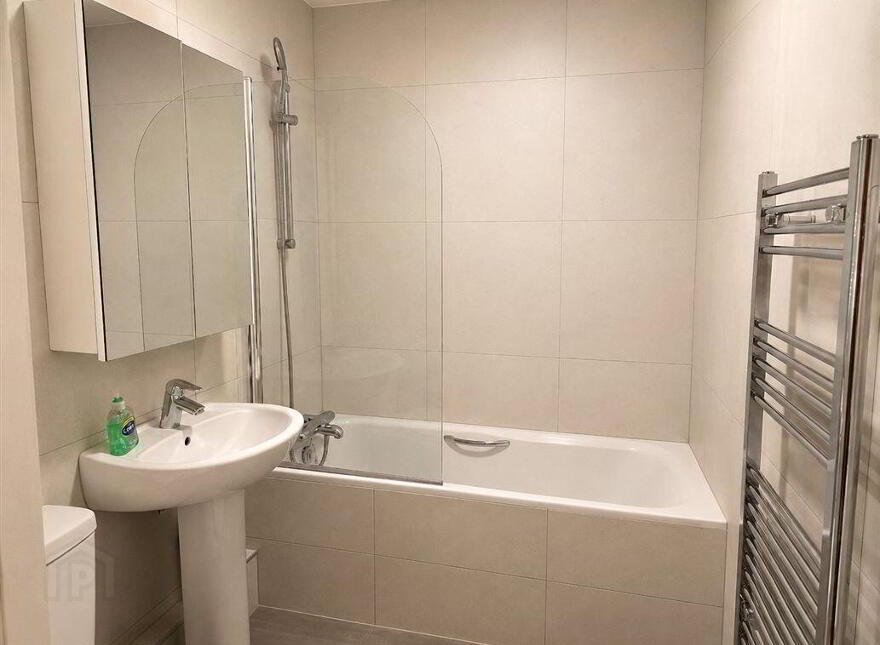 143 Bracken Hill, Blackglen Road, Dublin, D18HY64