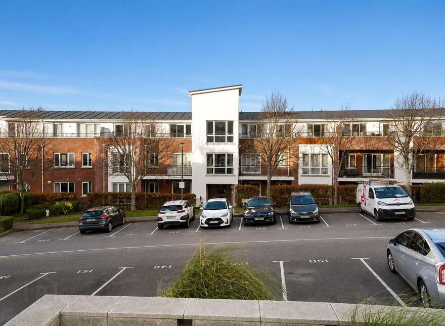 143 Bracken Hill, Blackglen Road, Dublin, D18HY64