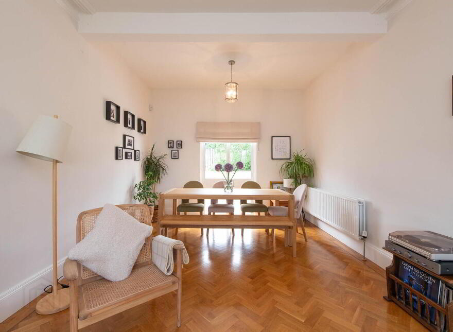 16 Castle Park, Belfast, BT15 5FF