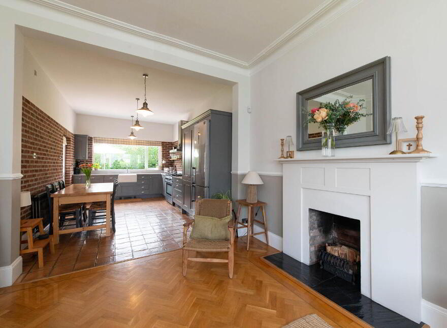 16 Castle Park, Belfast, BT15 5FF