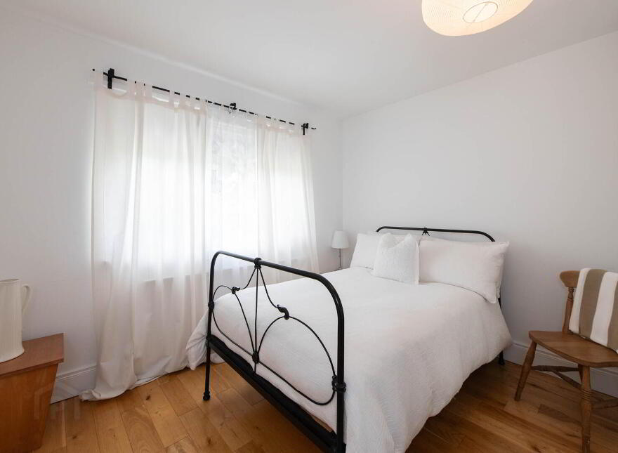 16 Castle Park, Belfast, BT15 5FF