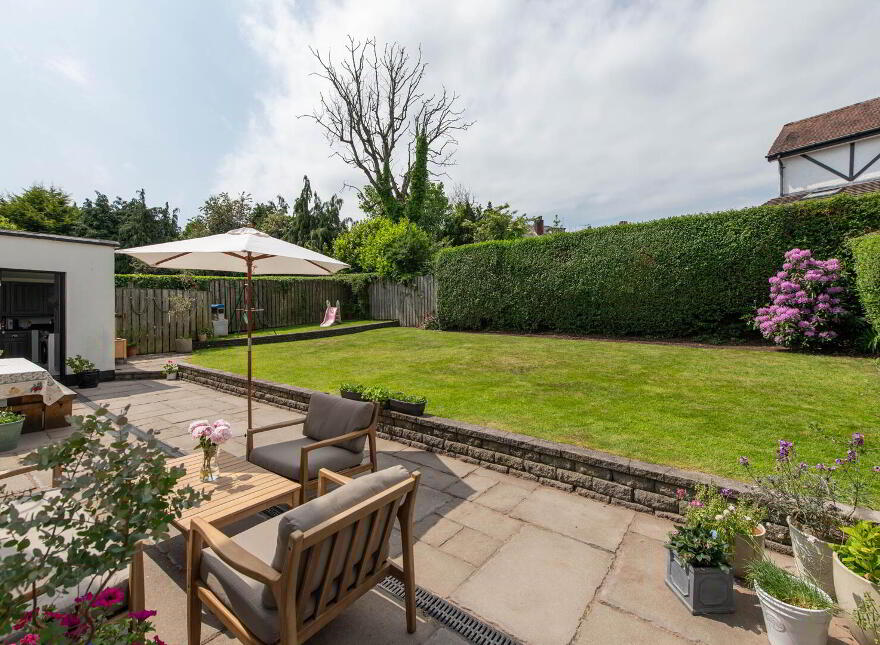 16 Castle Park, Belfast, BT15 5FF