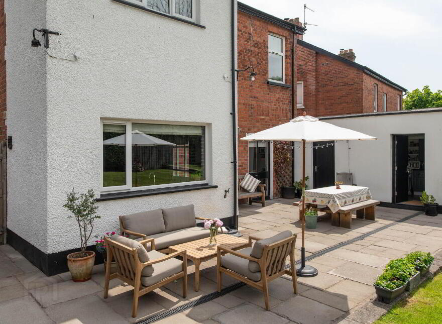 16 Castle Park, Belfast, BT15 5FF
