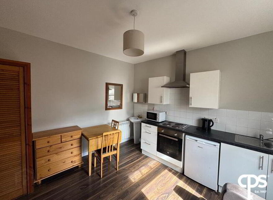 2 Wellesley Avenue, Belfast, BT9 6DG
