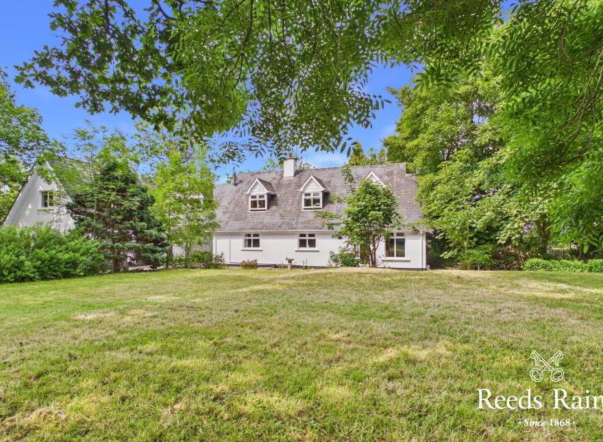 32 Crumlin Road, Ballinderry Upper, Lisburn, BT28 2JX