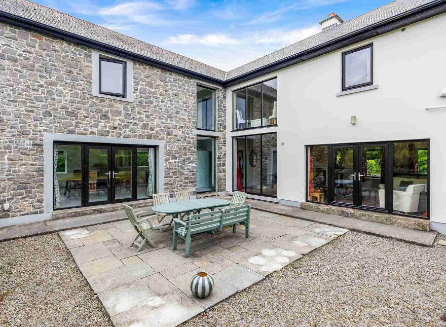 Belclair, Pilltown Road, Drogheda, A92YR6H