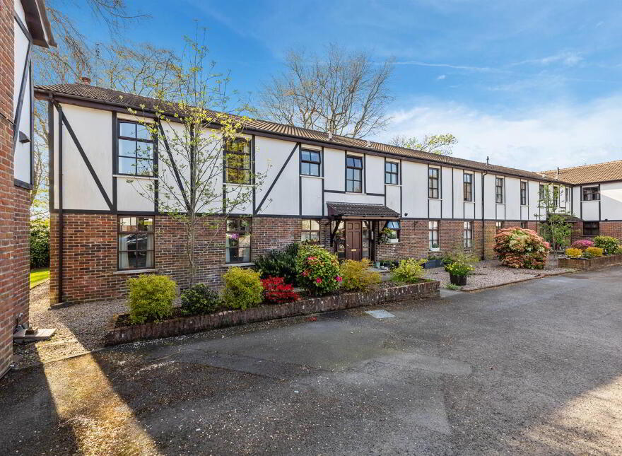14 The Stables, Cairnburn Gardens, Belfast, BT4 2HY