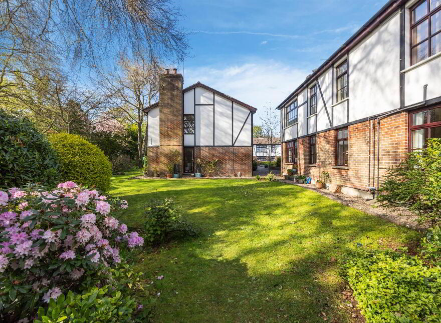 14 The Stables, Cairnburn Gardens, Belfast, BT4 2HY