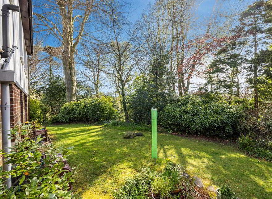 14 The Stables, Cairnburn Gardens, Belfast, BT4 2HY