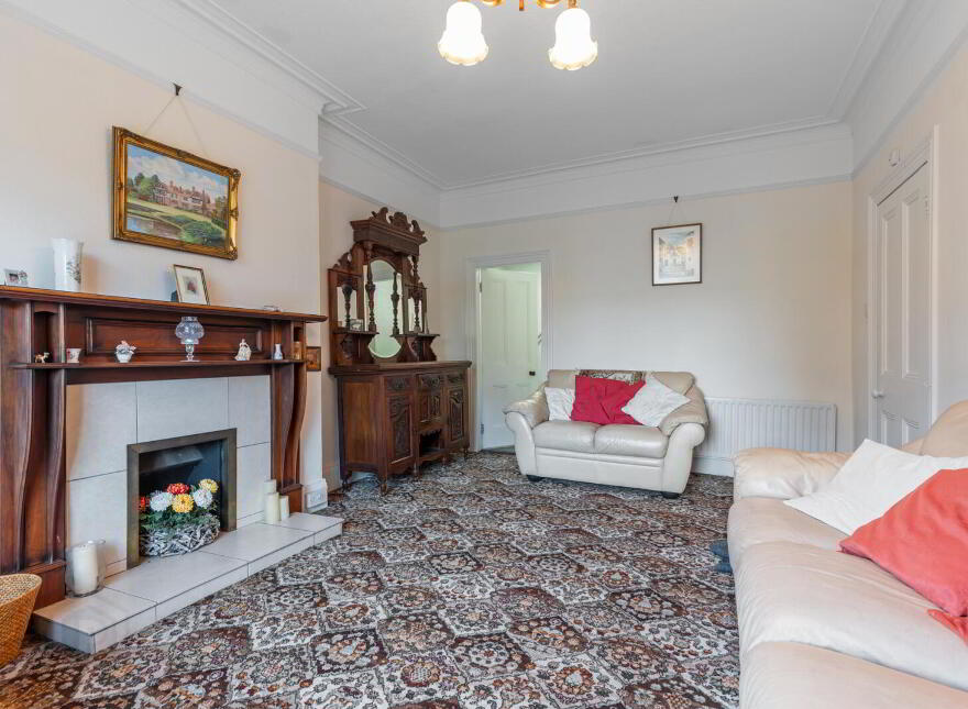 5 Dundela Gardens, Belfast, BT4 3DH