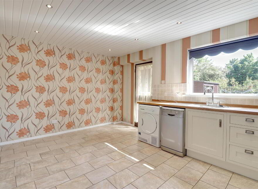 35 Abbot Gardens, Newtownards, BT23 8UL