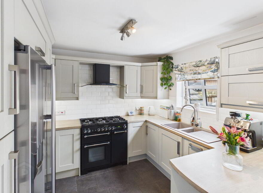 10 Wyndell Park, Newtownards, BT23 7UX