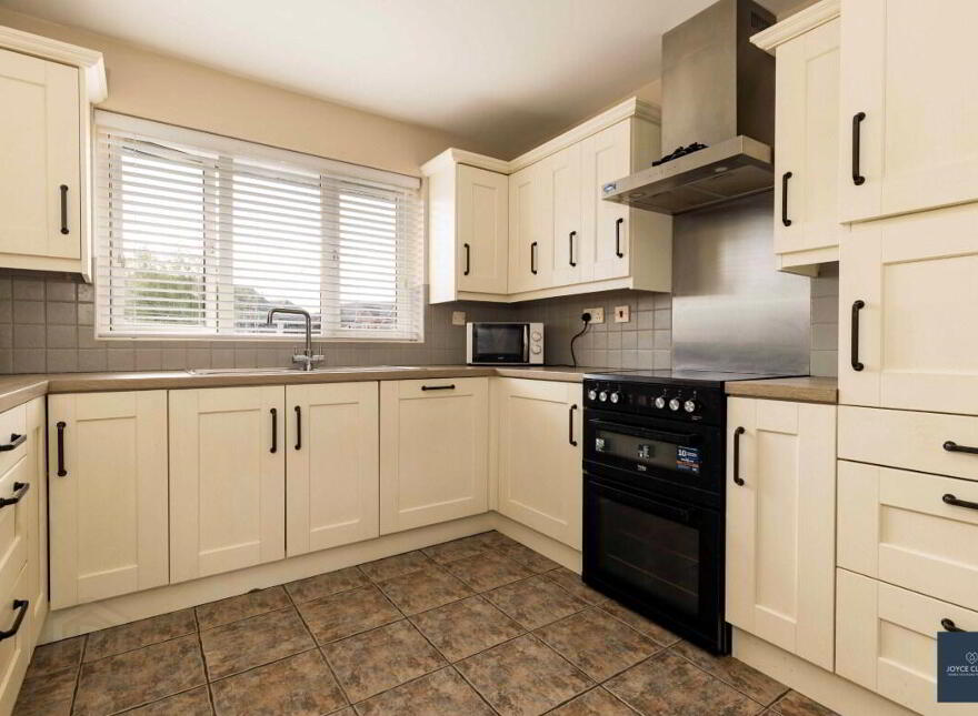 155 Carnreagh, Craigavon, BT64 3AL