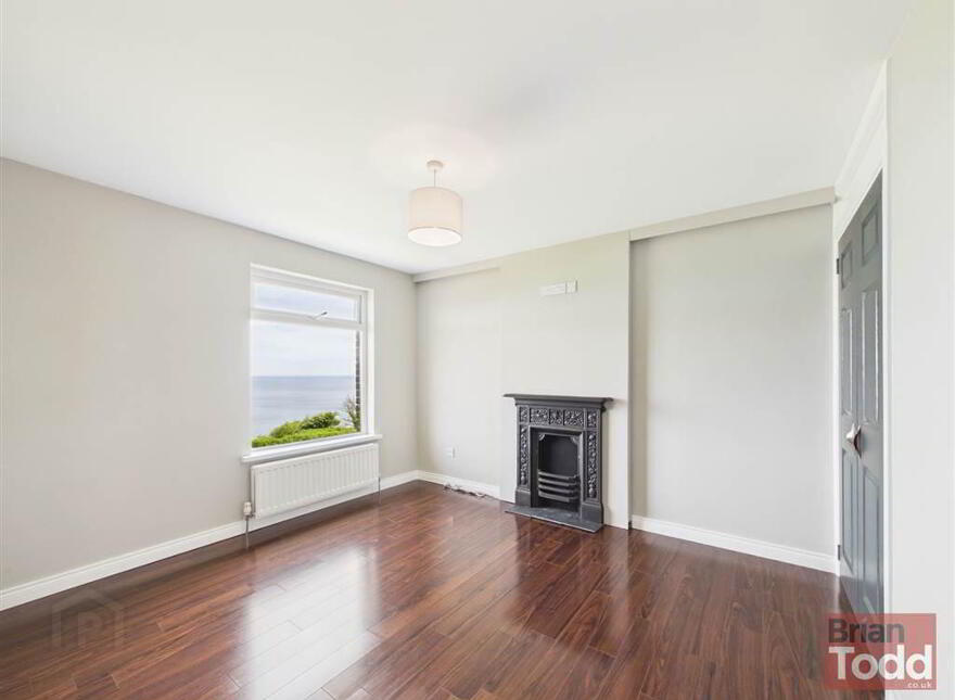 Cairn Grove, Larne, BT40 1UA