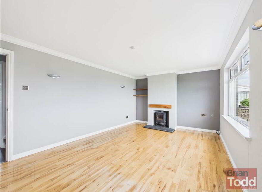 Cairn Grove, Larne, BT40 1UA
