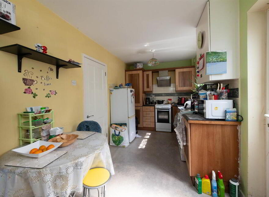 69 Meadowlands, Downpatrick, BT30 6EN