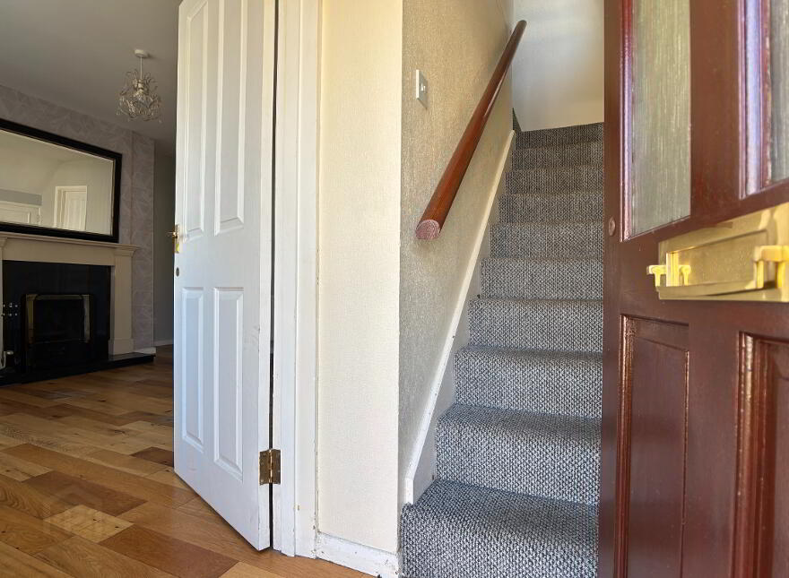 37 Irwin Place, Donaghcloney, BT66 7LN