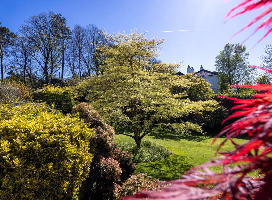Slinden House, 21 Station Road, Holywood, BT18 0BP