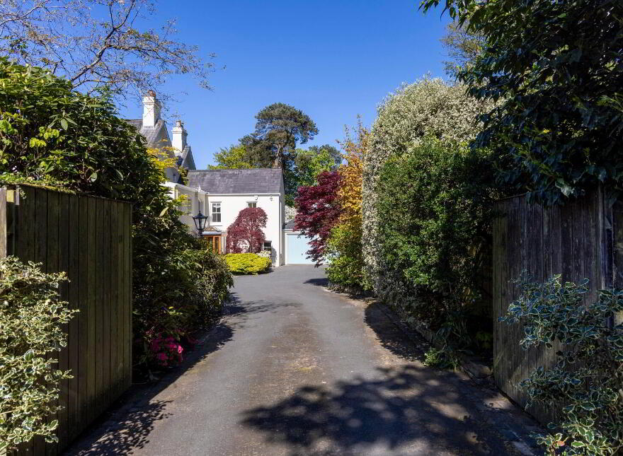 Slinden House, 21 Station Road, Holywood, BT18 0BP