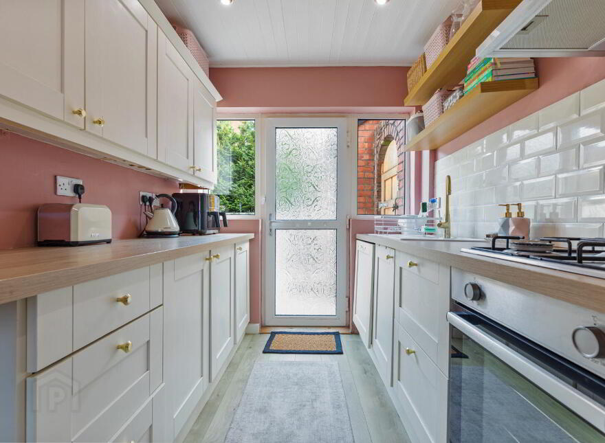 36 Castlemore Avenue, Belfast, BT6 9RF
