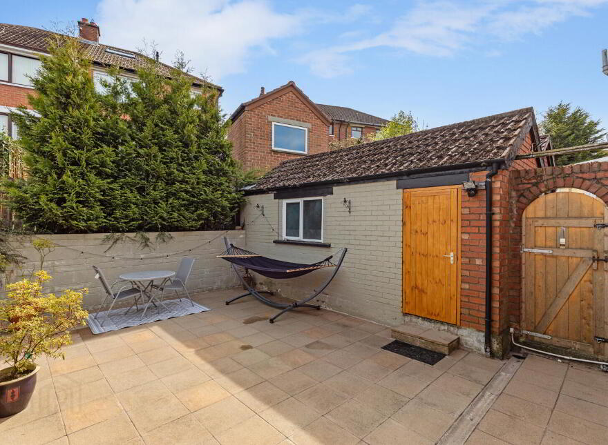 36 Castlemore Avenue, Belfast, BT6 9RF