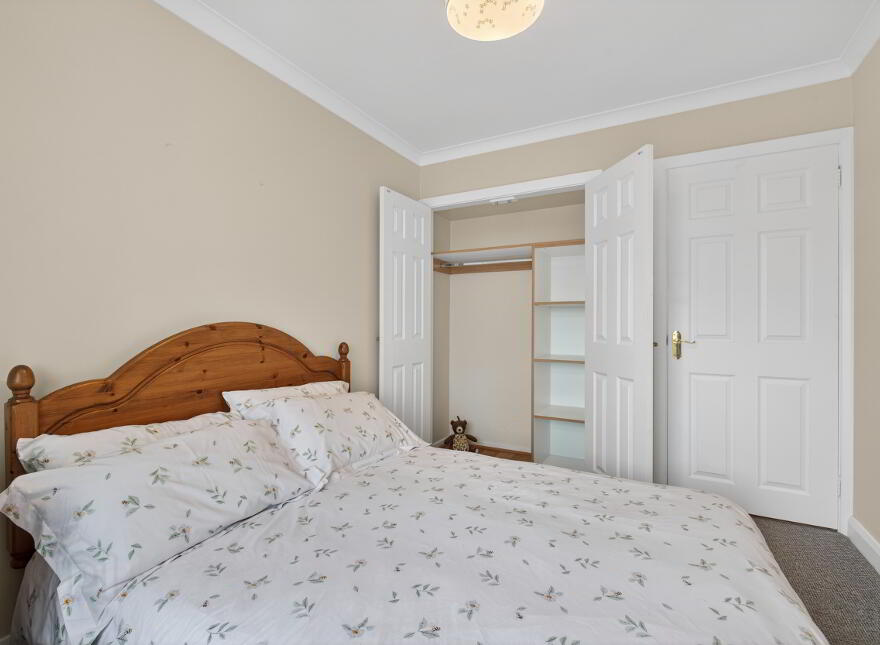 25 Sandmount Park, Ballymena, BT42 1DS