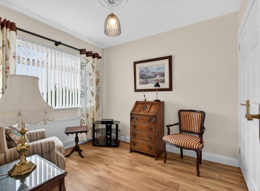 25 Sandmount Park, Ballymena, BT42 1DS