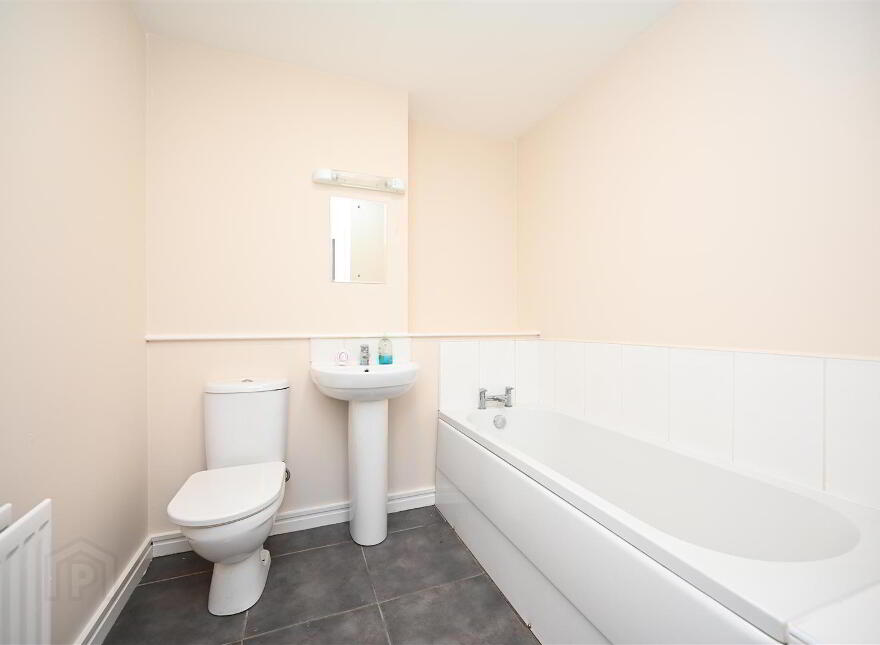 Apt 16, Park View, Dunmurry, Belfast, BT17 9RD
