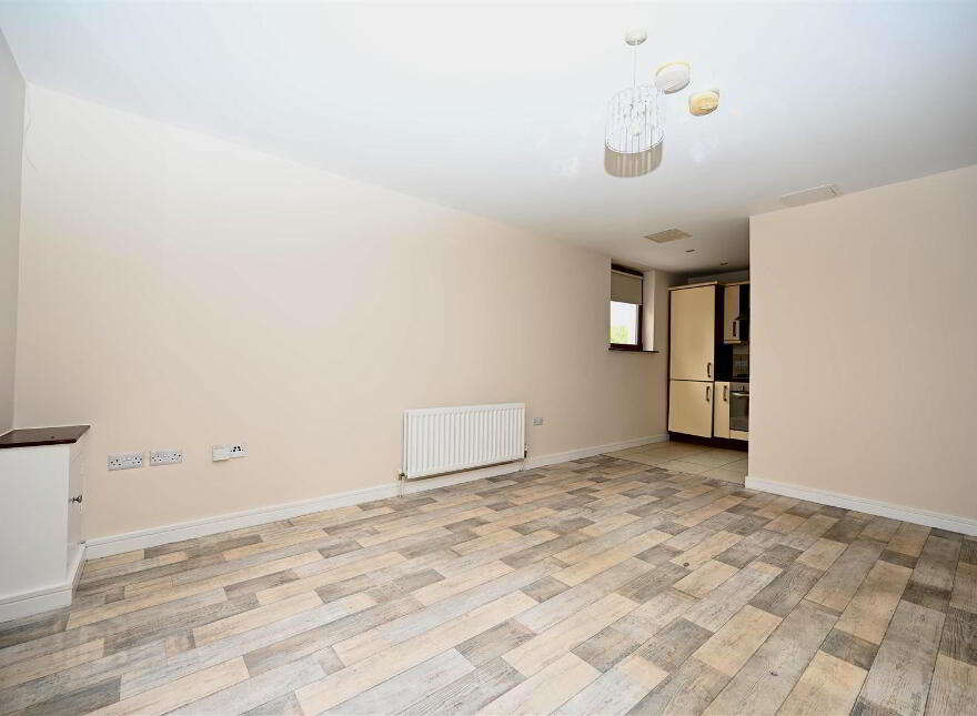 Apt 16, Park View, Dunmurry, Belfast, BT17 9RD