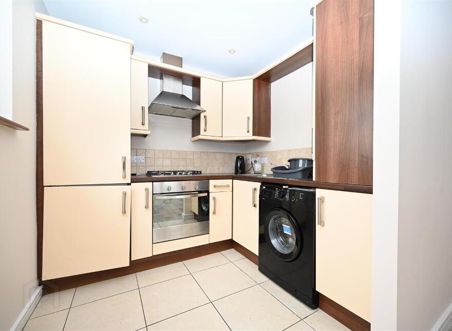Apt 16, Park View, Dunmurry, Belfast, BT17 9RD