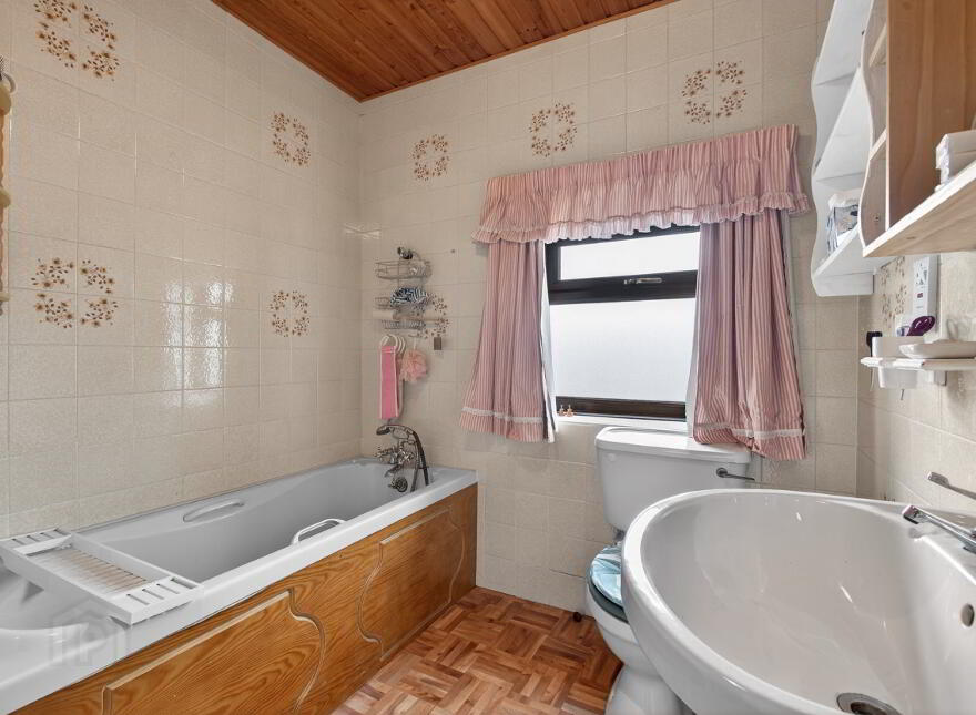 1 Lisnagarran Lane, Cullybackey, Ballymena, BT42 1EZ