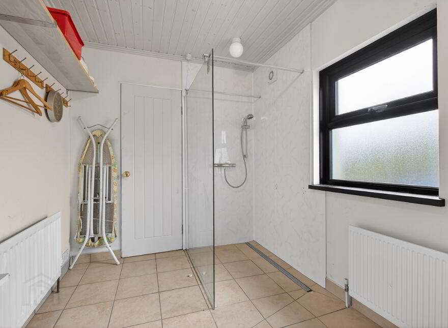 1 Lisnagarran Lane, Cullybackey, Ballymena, BT42 1EZ