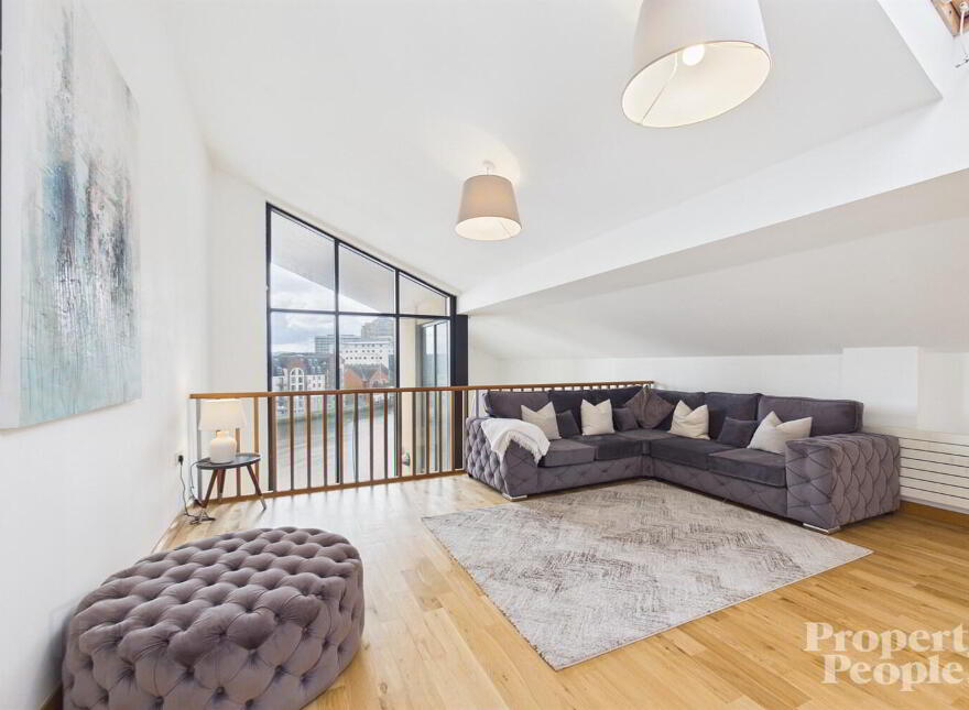 Apartment 17 Pottinger's Quay 25 Short Strand, Belfast, BT5 4AS